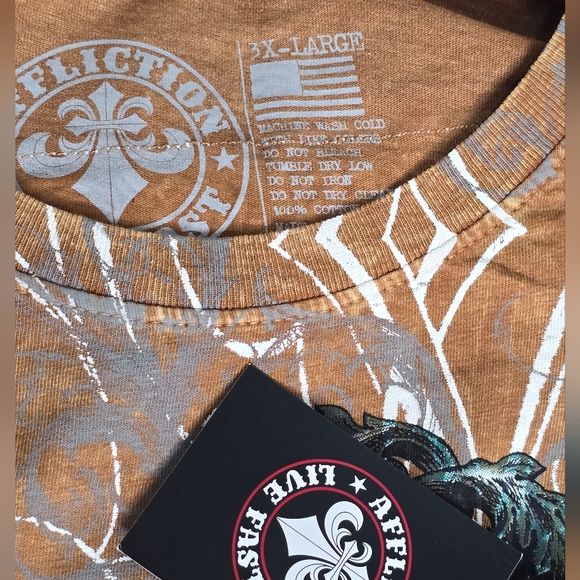 Affliction T-shirt - Picture 9 of 11